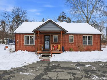 27 E Tioga Street, Spencer, NY 14883