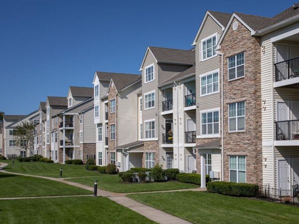 1 Charles Pond Drive, Unit 9-933, Coram, NY 11727