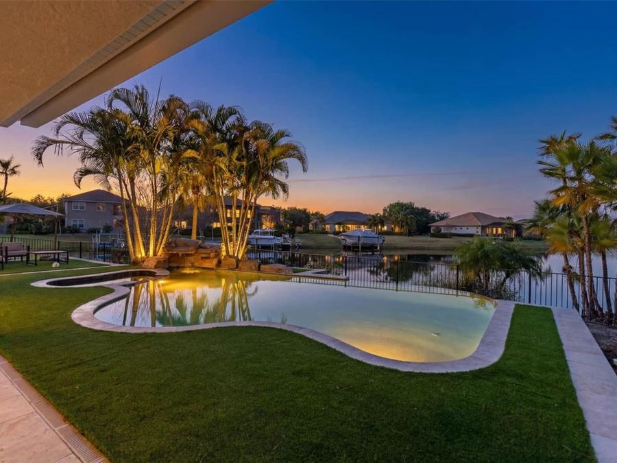 Property Image 38