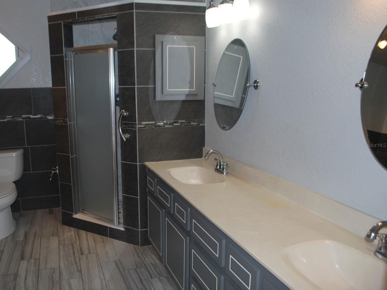 2213 Pine Tree Drive, Edgewater, FL 32141 Photo