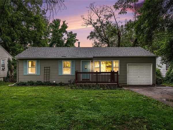 6131 Longwood Avenue, Kansas City, KS 66104