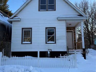 9 Hoeltzer Street, Rochester, NY 14605