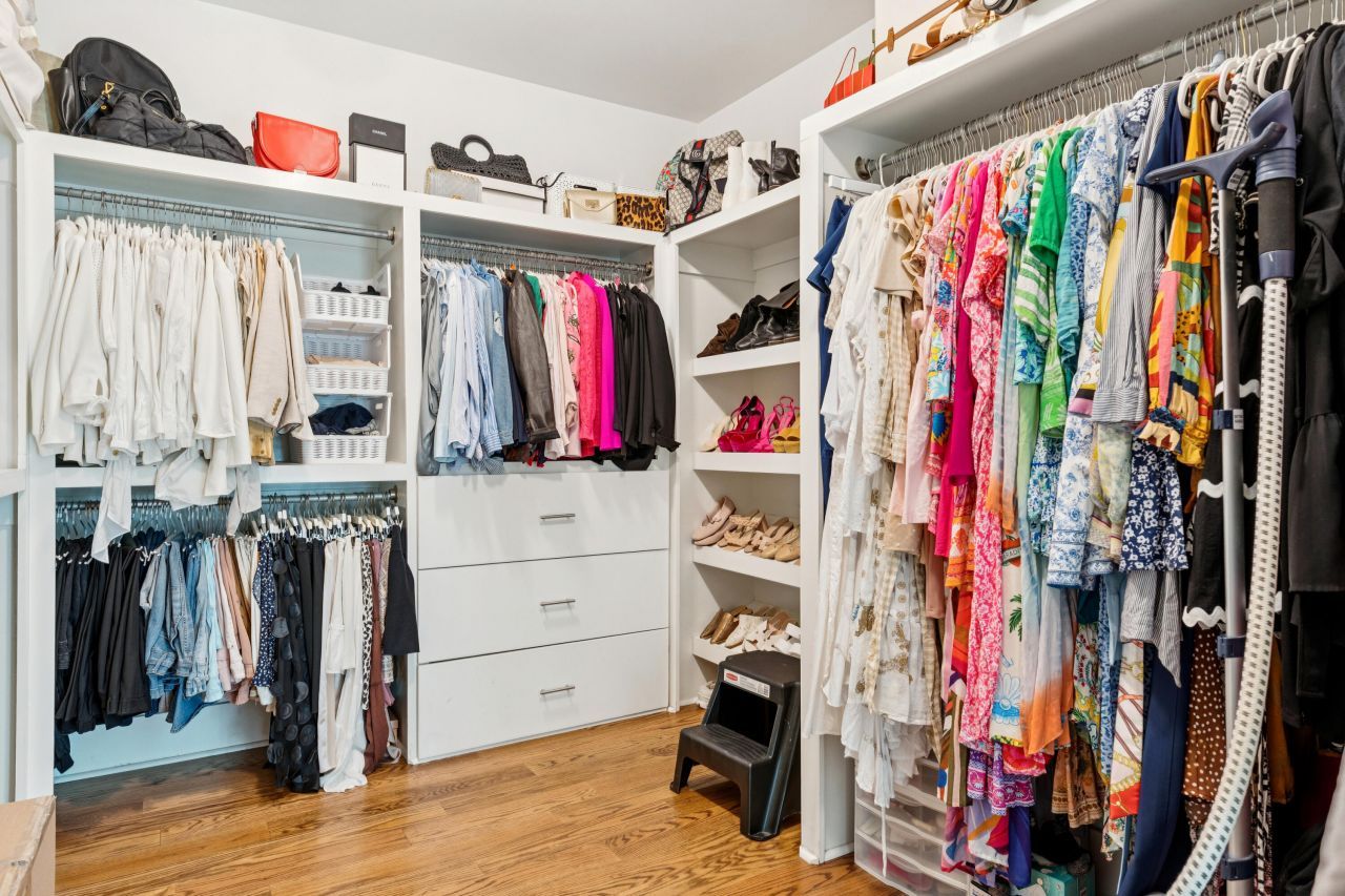 1851 Delacourt Avenue Photo 19