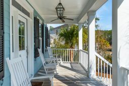 1851 Delacourt Avenue photo 4