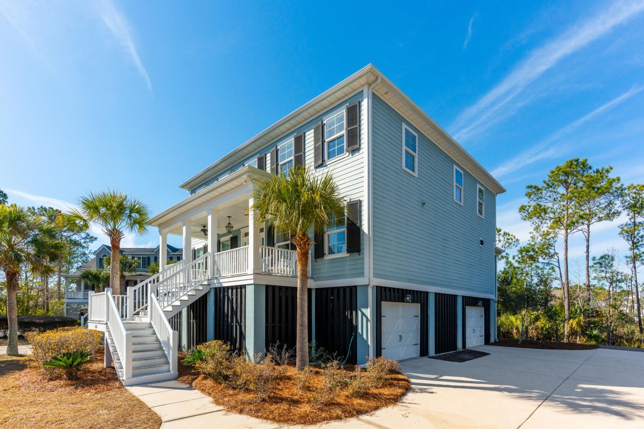 1851 Delacourt Avenue Photo 33