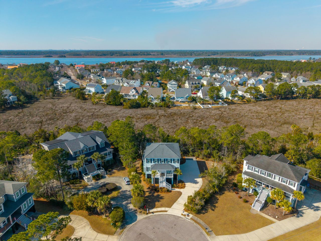 1851 Delacourt Avenue Photo 35