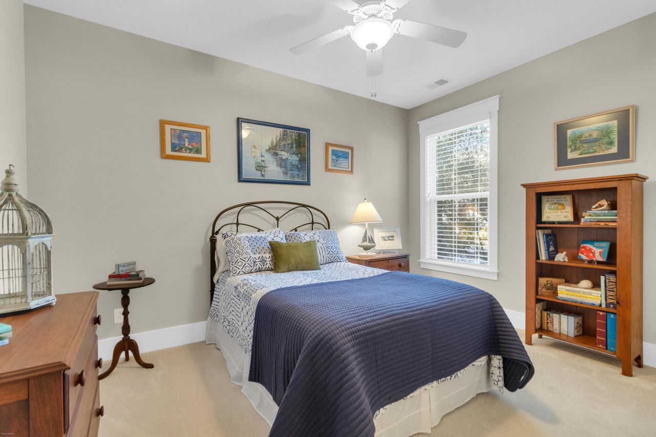 3008 Aura Lane Photo 14