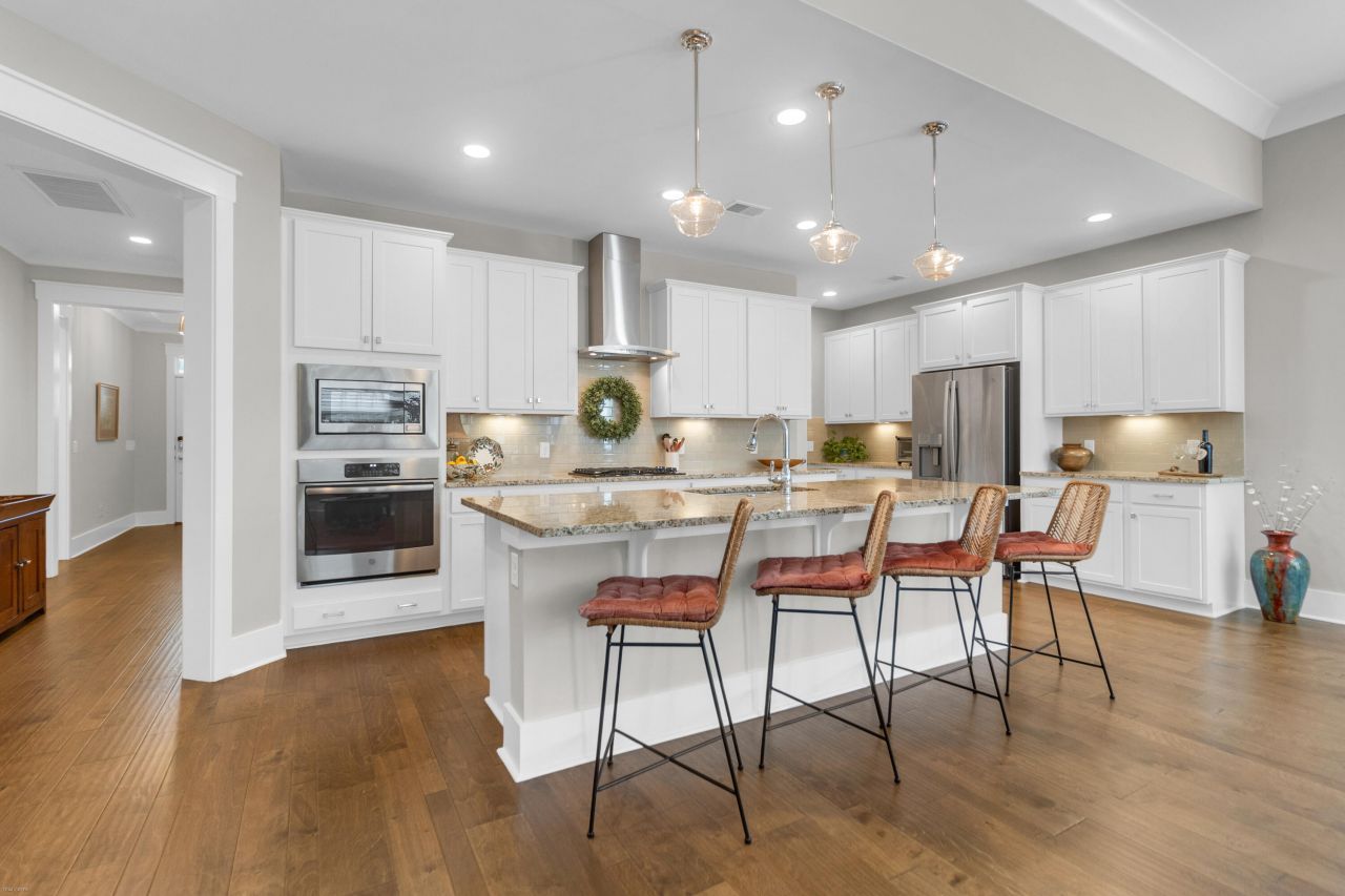 3008 Aura Lane Photo 2