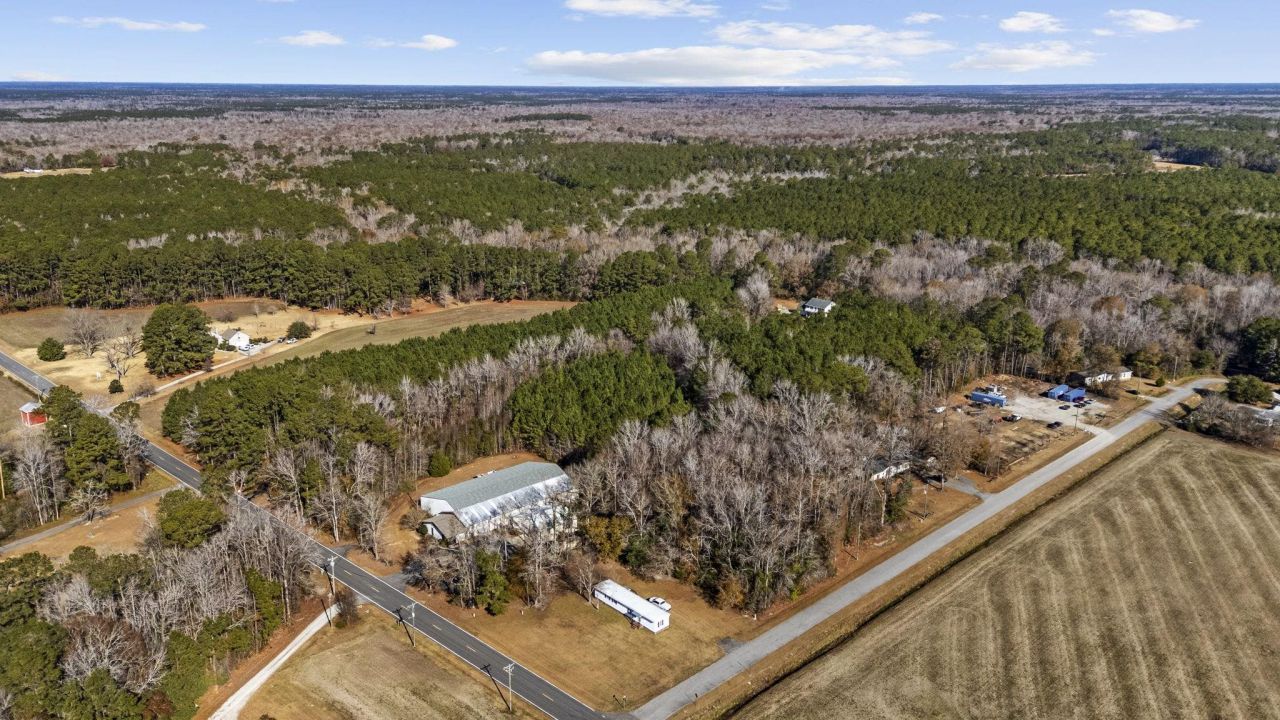 Lot 1 Howard Ln.  Photo 3