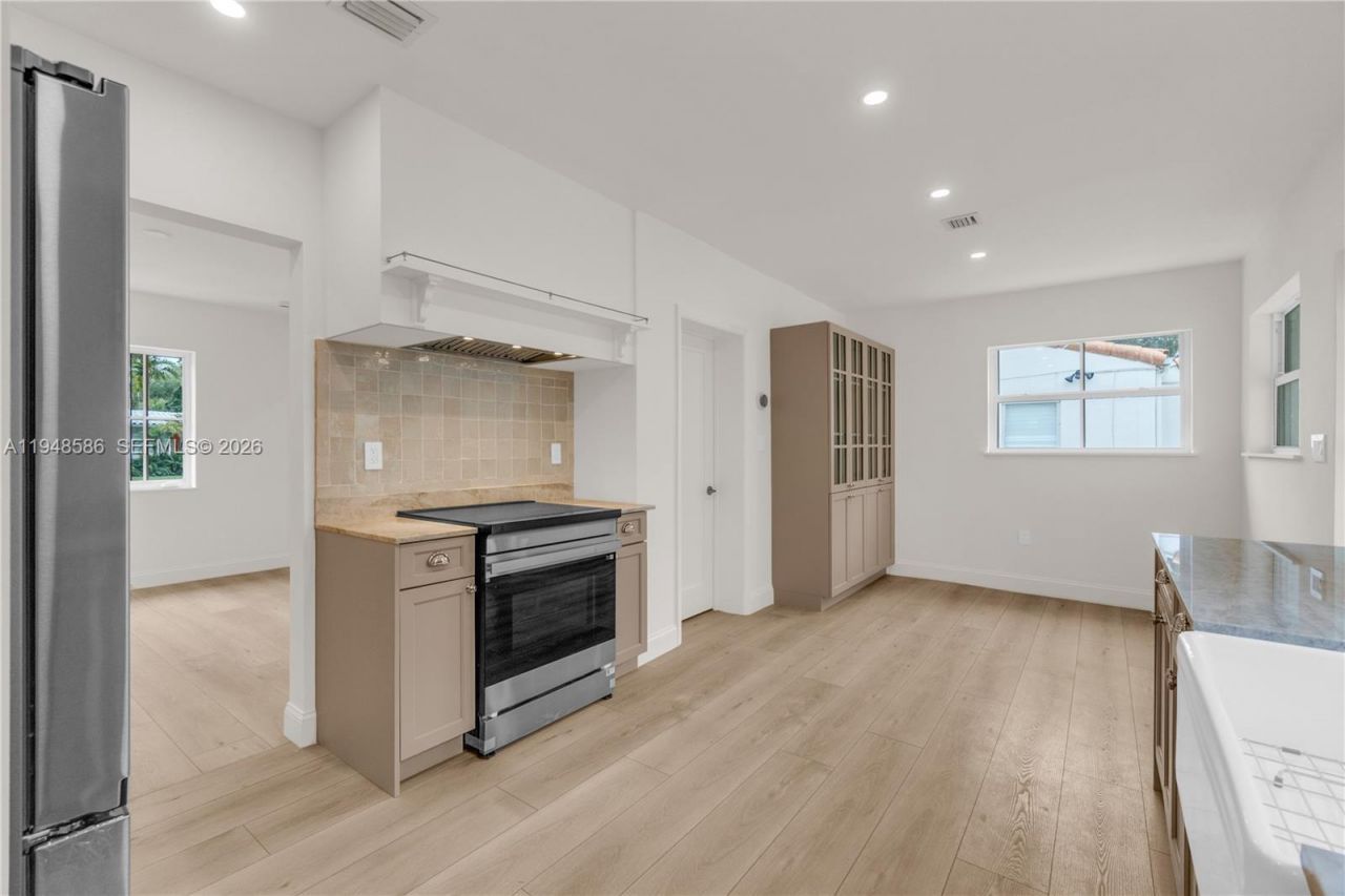 69 NW 94th St, Miami Shores, FL 33150 Photo