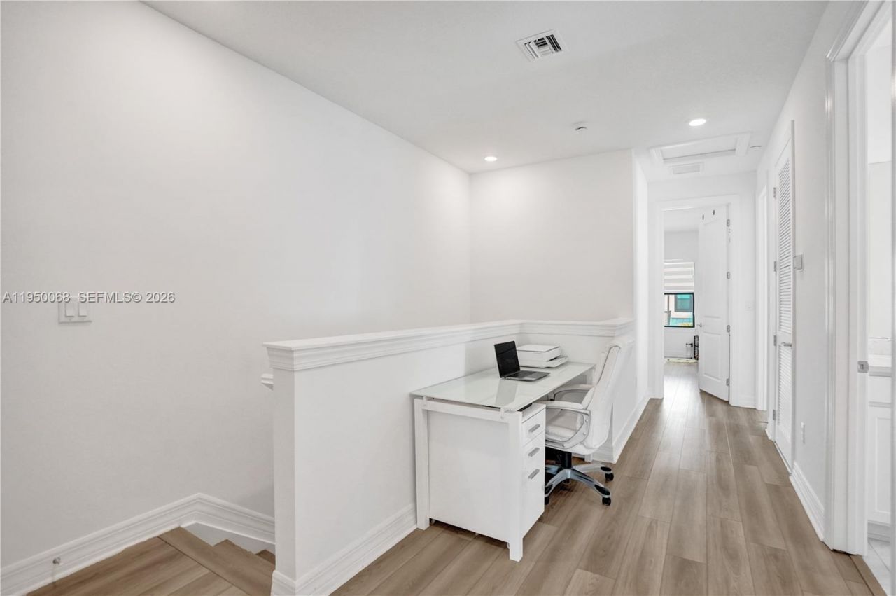 8360 NW 7th Pl, Plantation, FL 33324 Photo