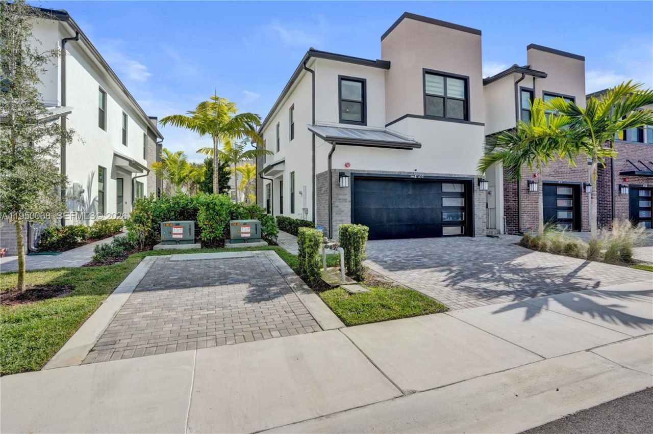 8360 NW 7th Pl, Plantation, FL 33324 Photo