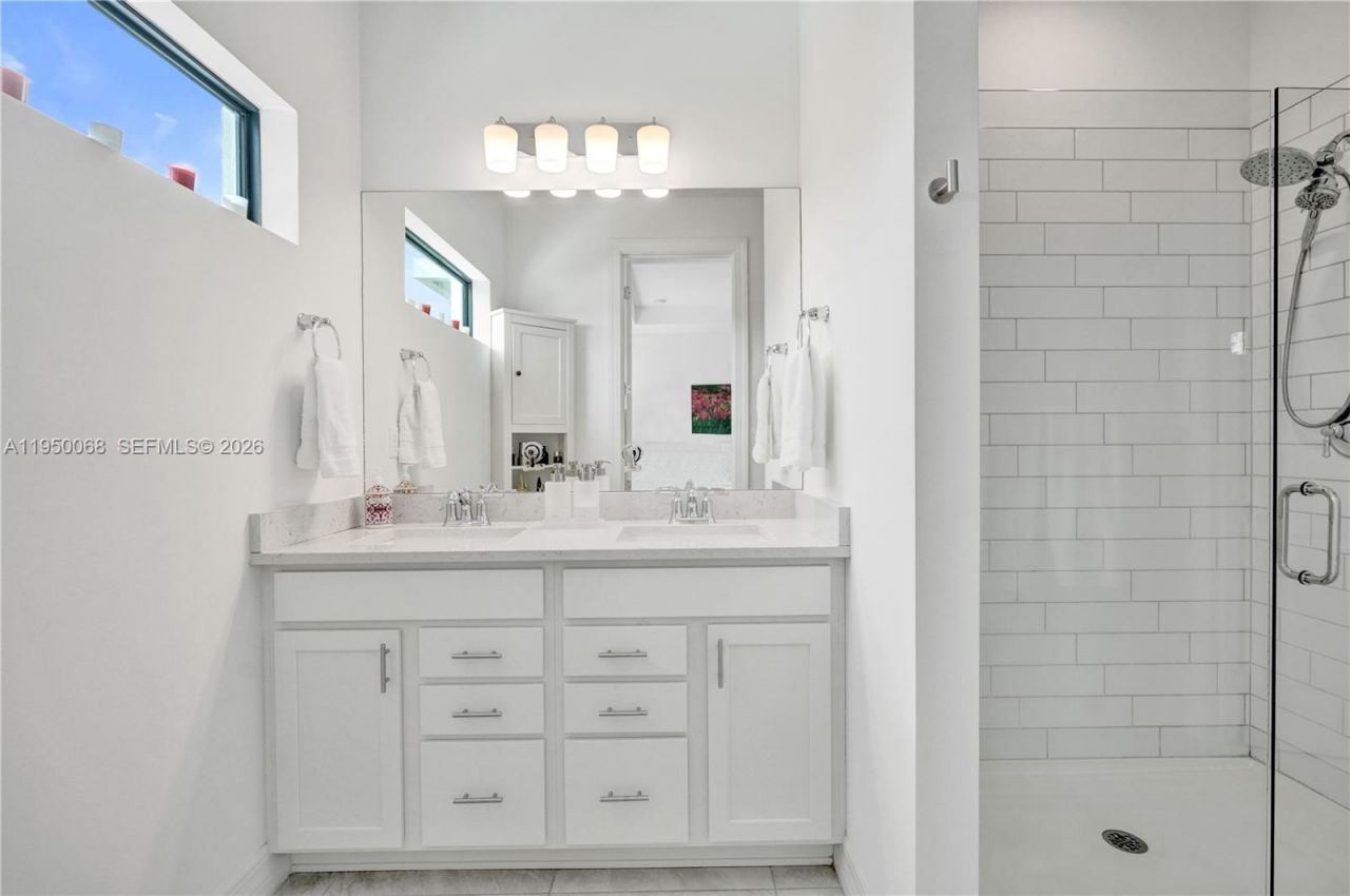 8360 NW 7th Pl, Plantation, FL 33324 Photo