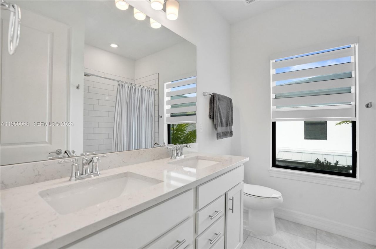 8360 NW 7th Pl, Plantation, FL 33324 Photo