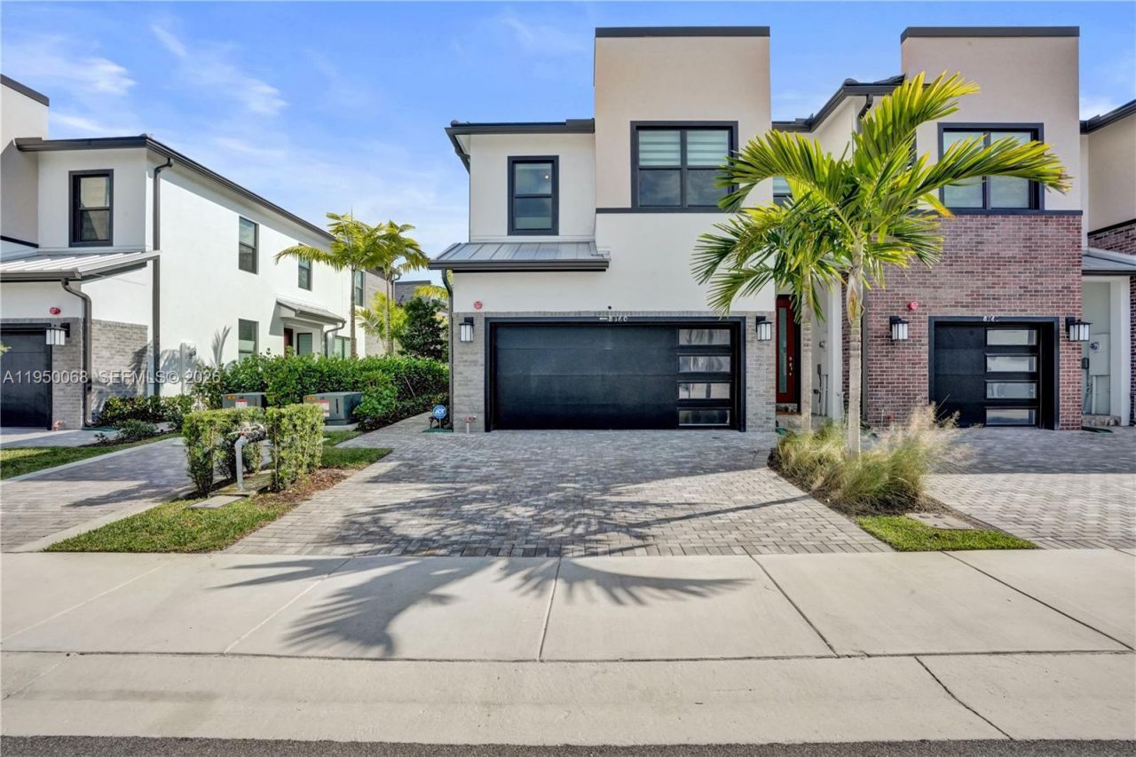 8360 NW 7th Pl, Plantation, FL 33324 Photo