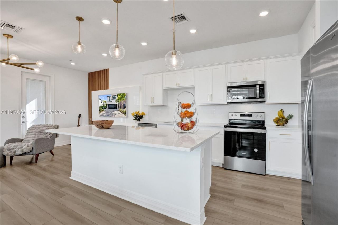 8360 NW 7th Pl, Plantation, FL 33324 Photo