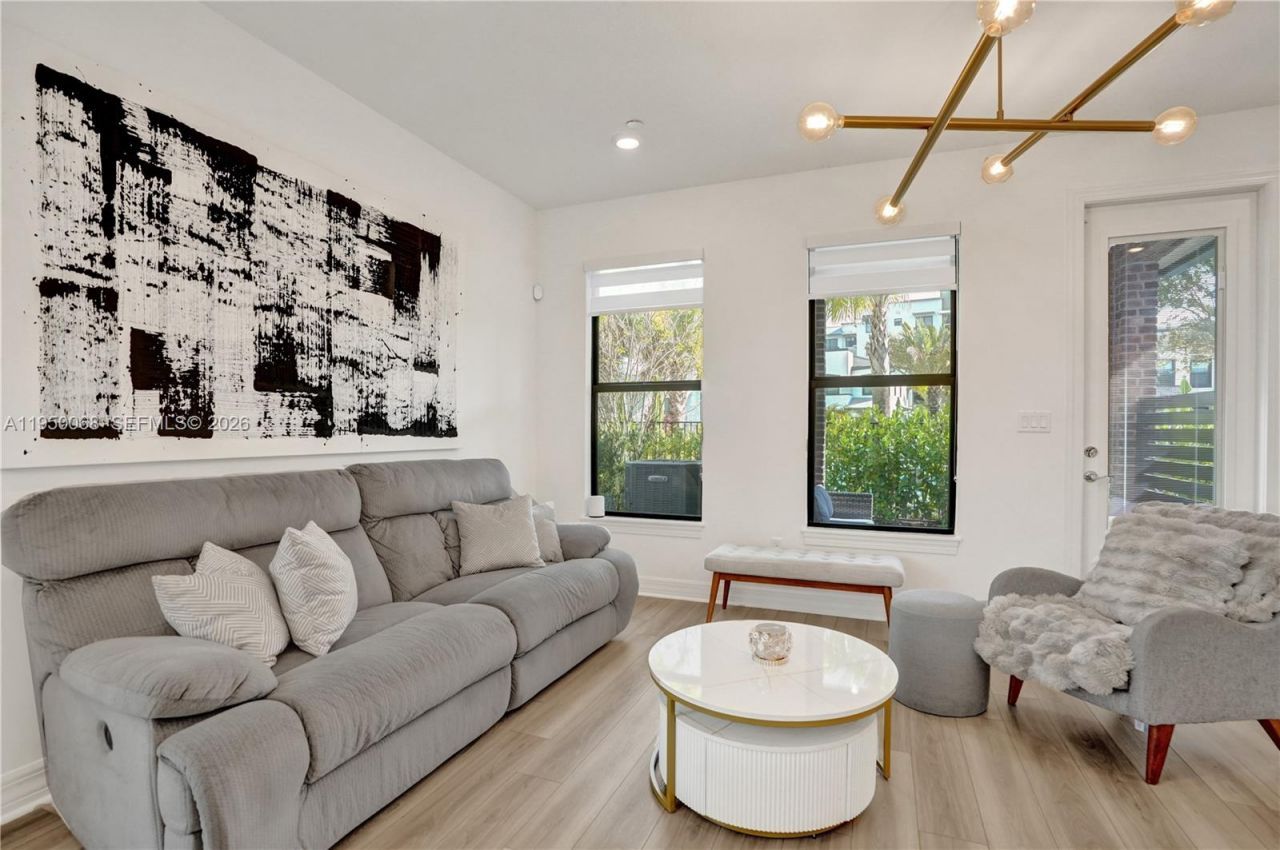 8360 NW 7th Pl, Plantation, FL 33324 Photo