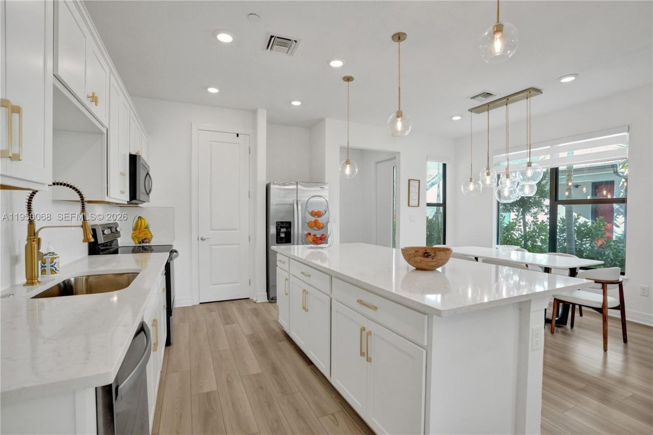 8360 NW 7th Pl, Plantation, FL 33324 Photo