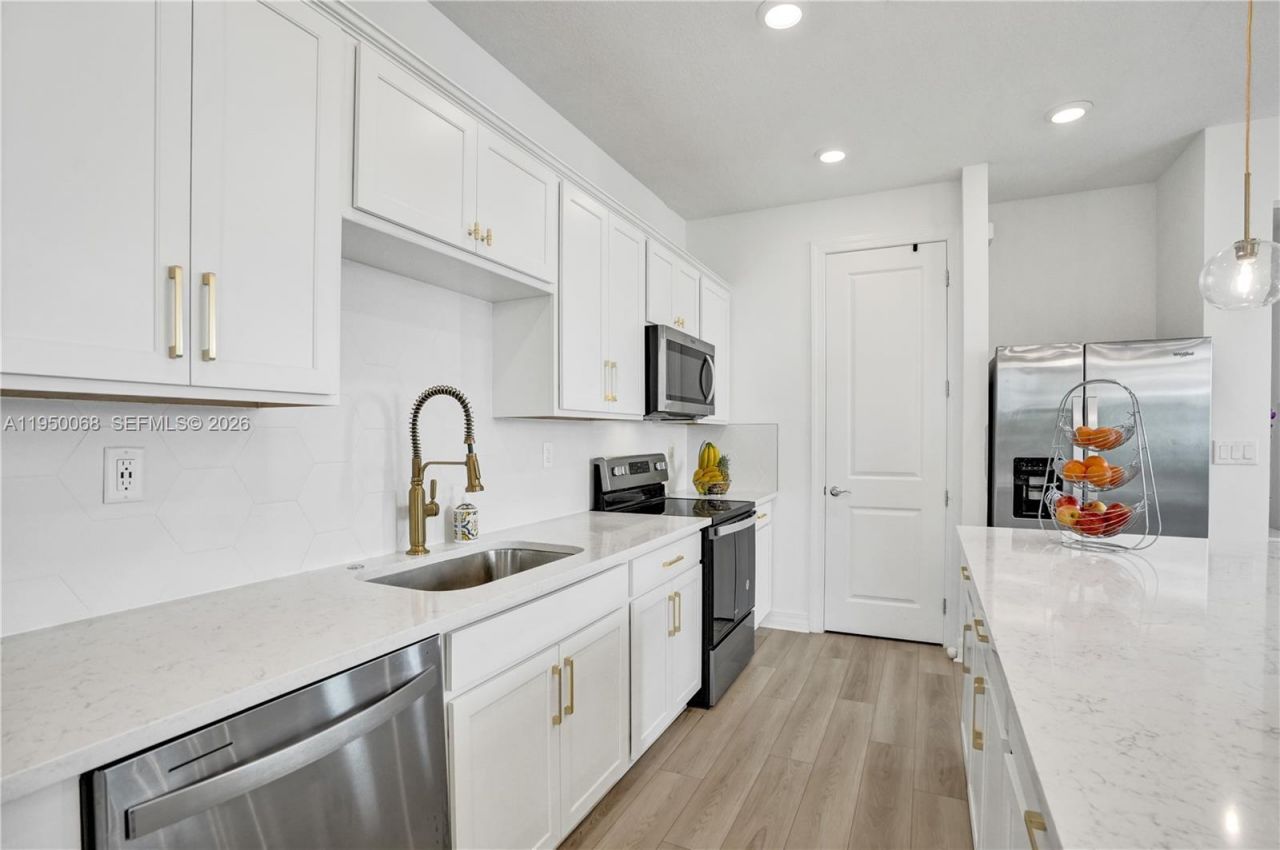 8360 NW 7th Pl, Plantation, FL 33324 Photo