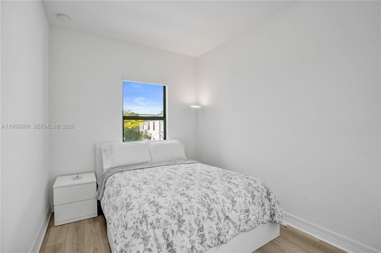 8360 NW 7th Pl, Plantation, FL 33324 Photo