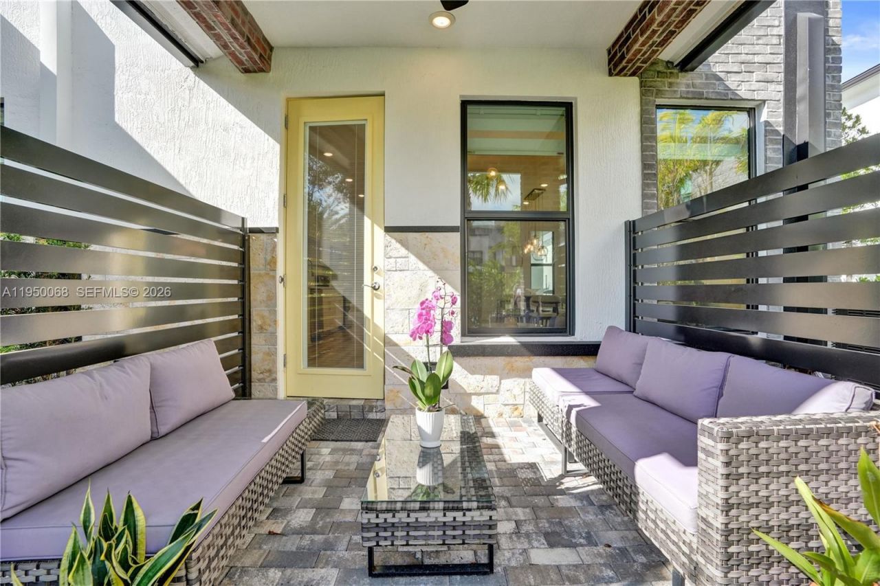 8360 NW 7th Pl, Plantation, FL 33324 Photo