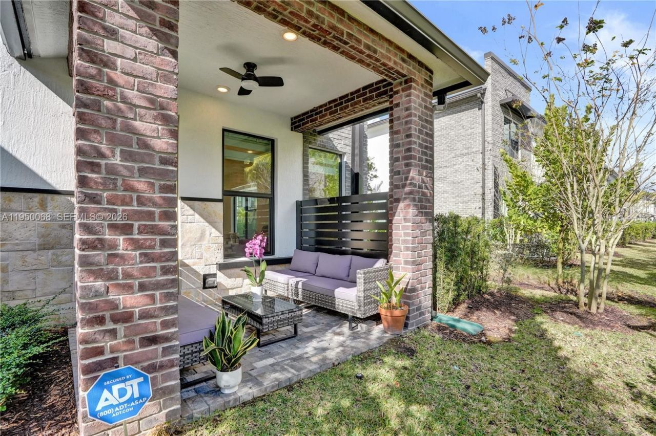 8360 NW 7th Pl, Plantation, FL 33324 Photo