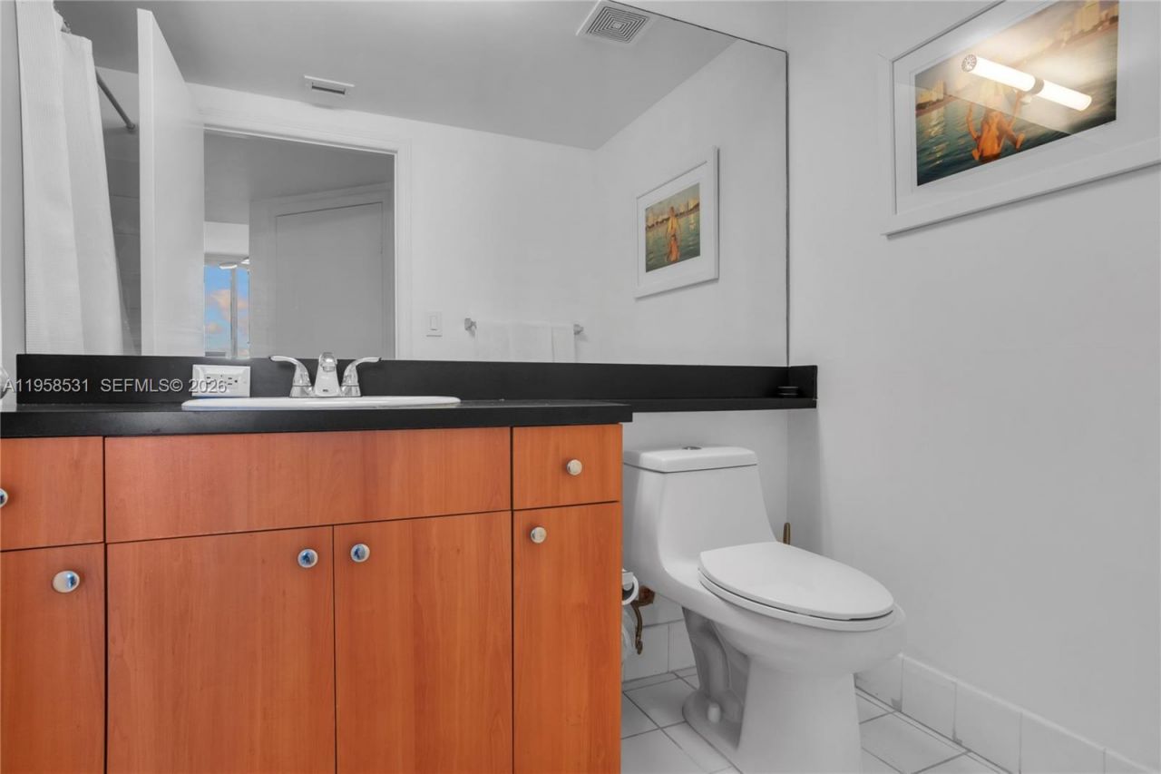 1330 West Ave, Unit 2409, Miami Beach, FL 33139 Photo