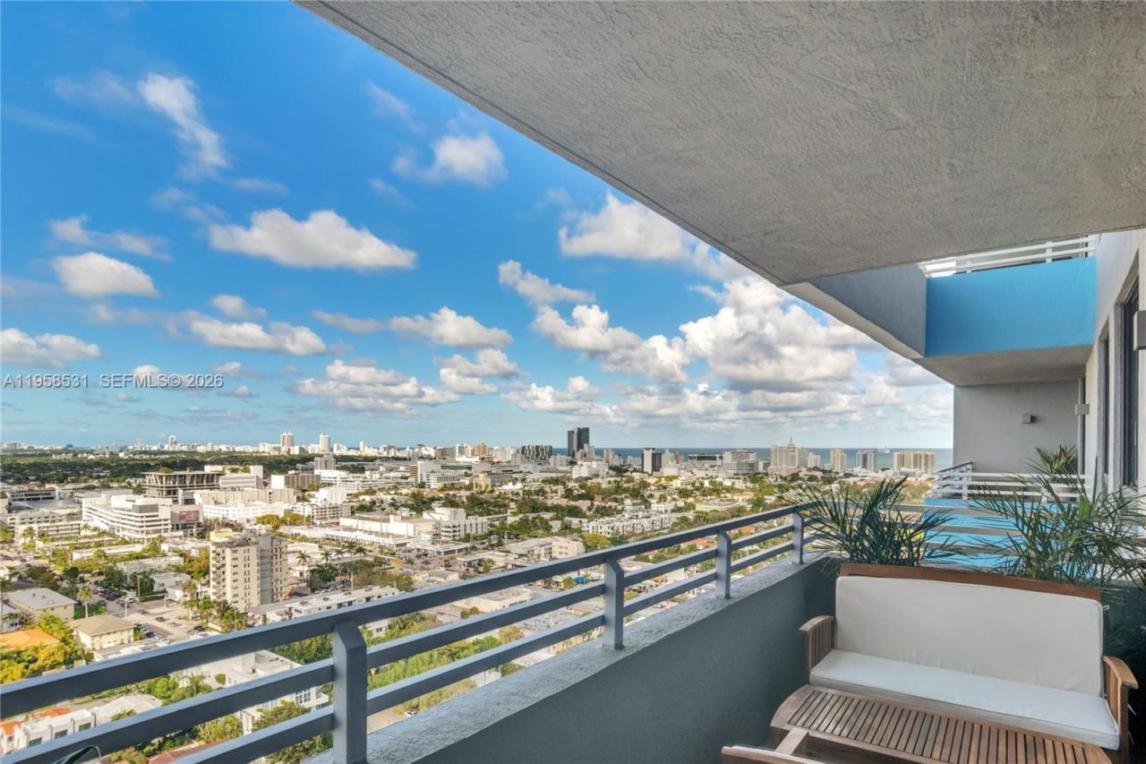 1330 West Ave, Unit 2409, Miami Beach, FL 33139 Photo