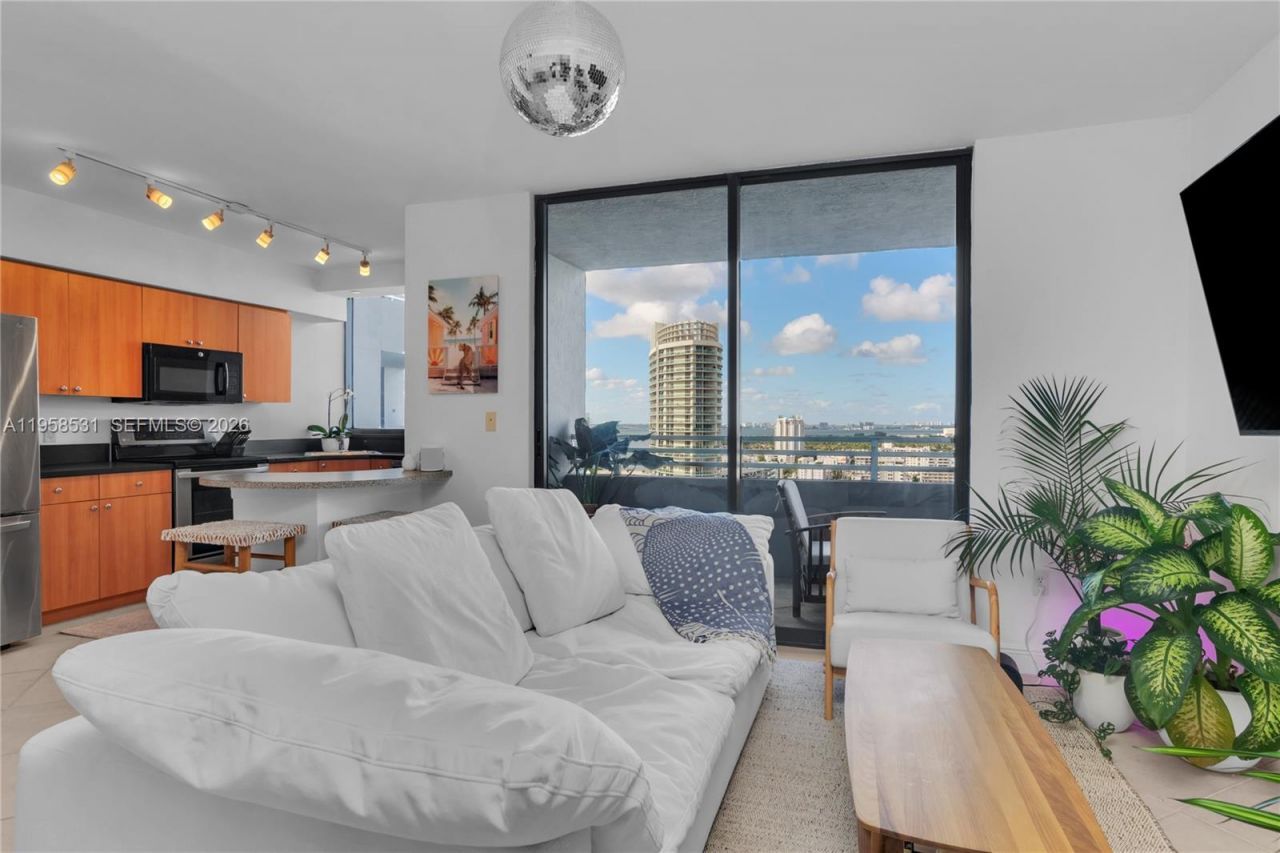 1330 West Ave, Unit 2409, Miami Beach, FL 33139 Photo