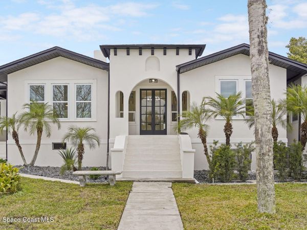 803 N Indian River Drive N, Cocoa, FL 32922