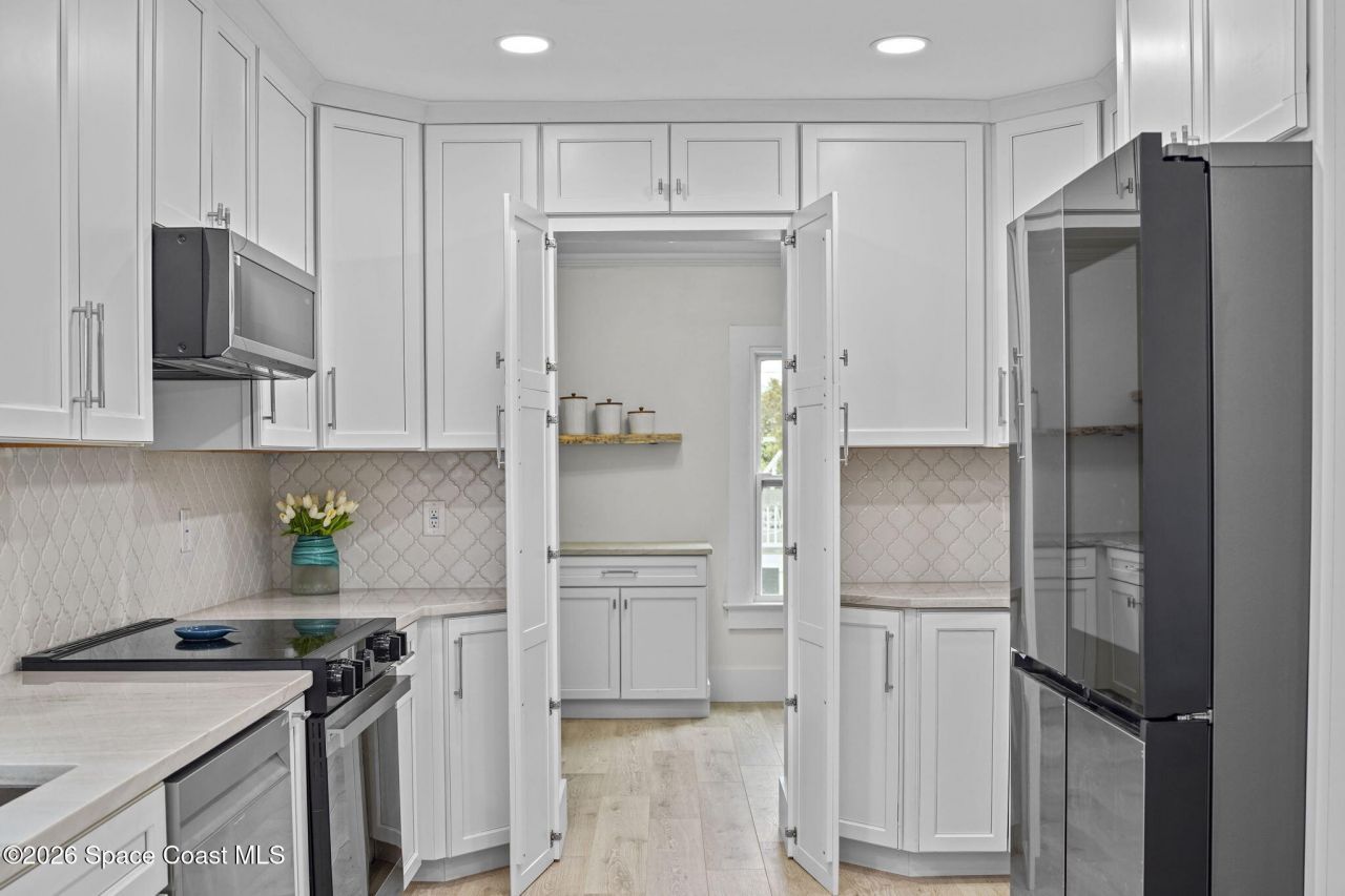 803 N Indian River Drive N, Cocoa, FL 32922 Photo