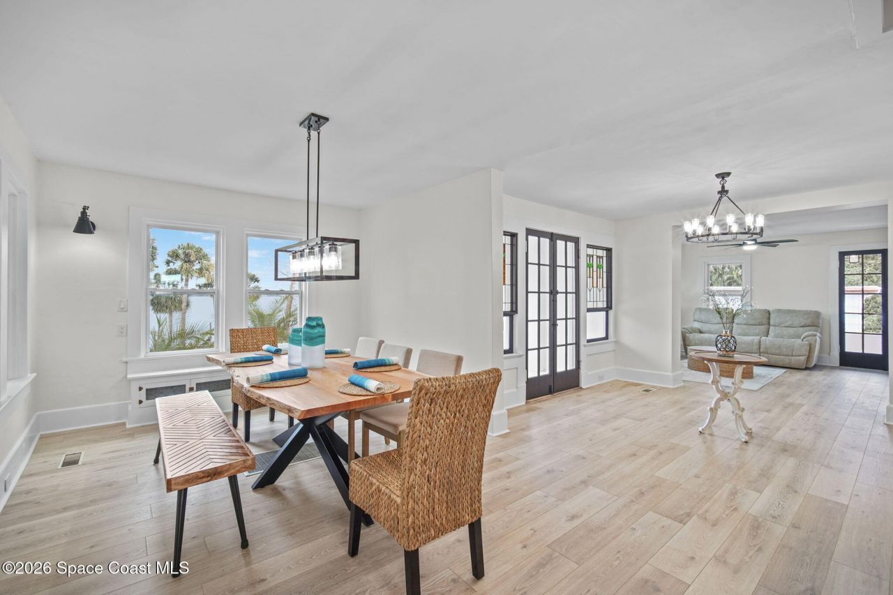 803 N Indian River Drive N, Cocoa, FL 32922 Photo