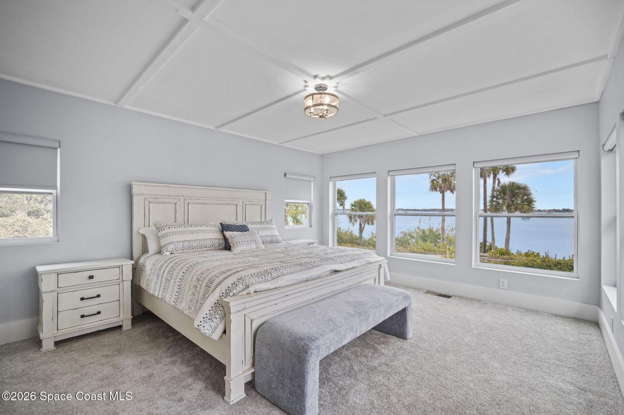 803 N Indian River Drive N, Cocoa, FL 32922 Photo