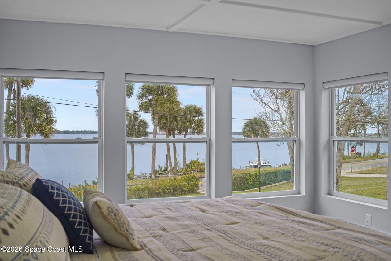 803 N Indian River Drive N, Cocoa, FL 32922 Photo