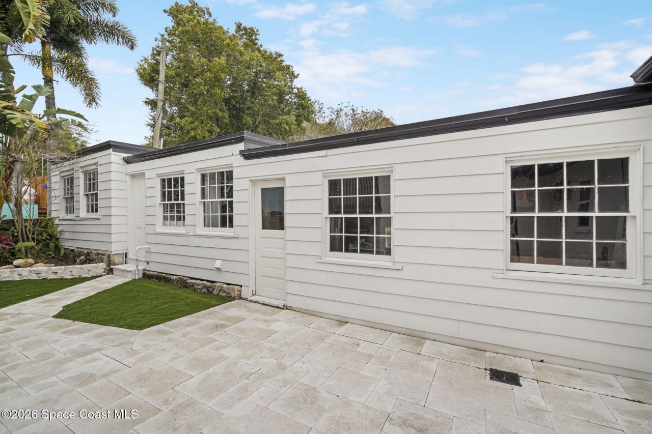 803 N Indian River Drive N, Cocoa, FL 32922 Photo