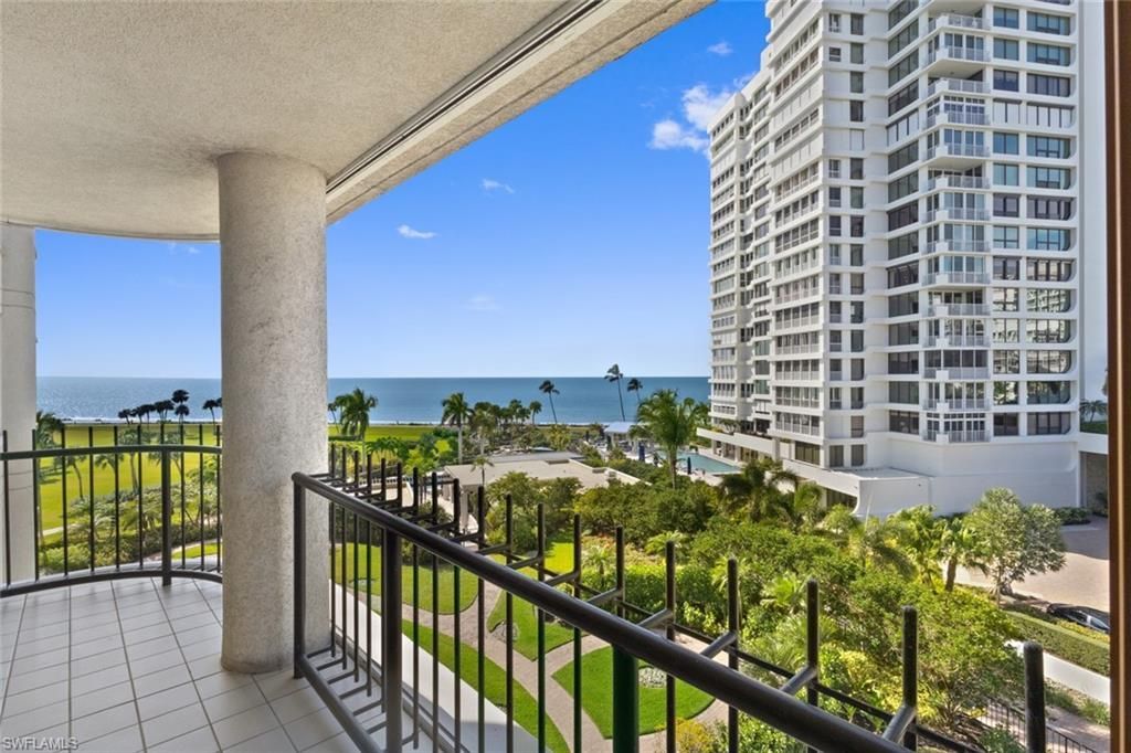 4251 Gulf Shore Blvd N, Unit 6A, Naples, FL 34103 Photo
