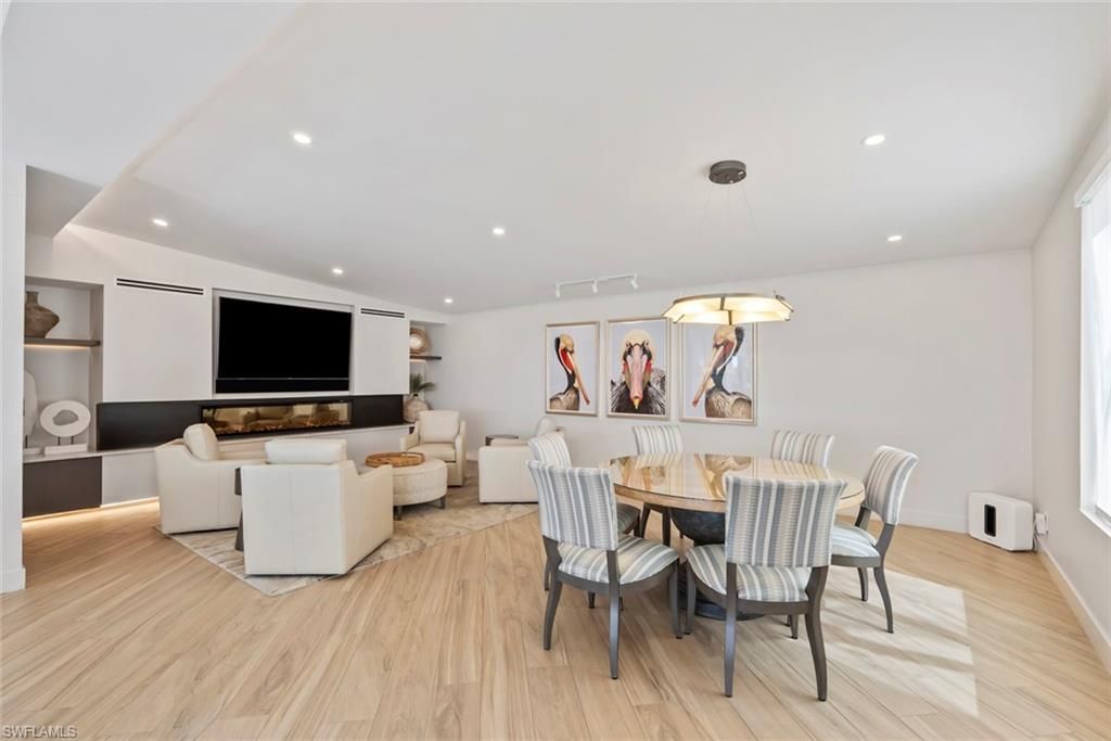 4251 Gulf Shore Blvd N, Unit 6A, Naples, FL 34103 Photo