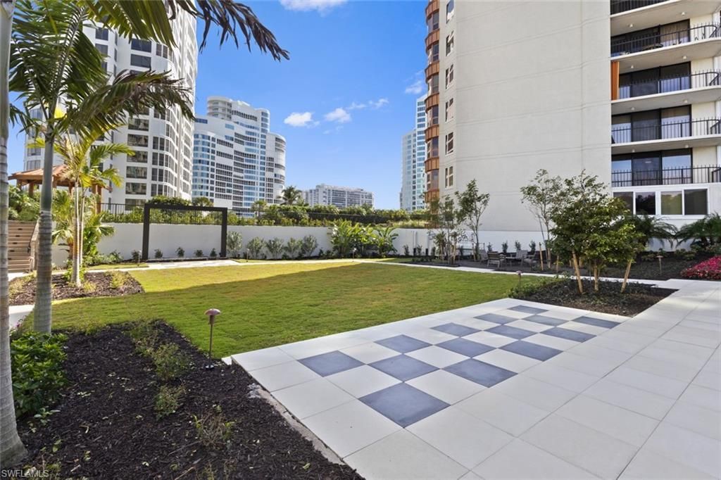 4251 Gulf Shore Blvd N, Unit 6A, Naples, FL 34103 Photo