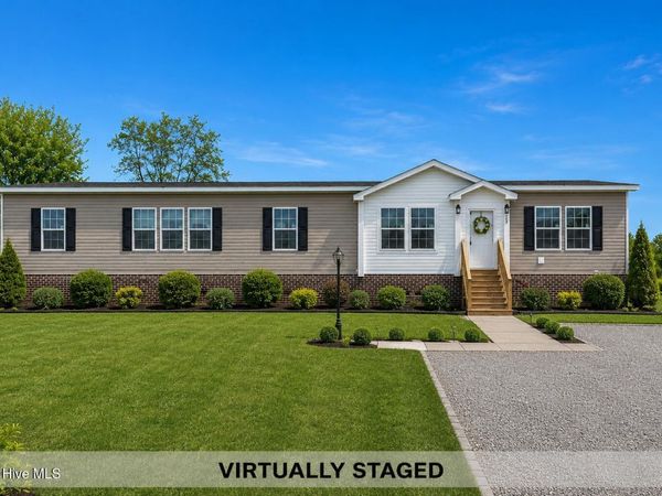105 Gosling Lane, Beaufort, NC 28516