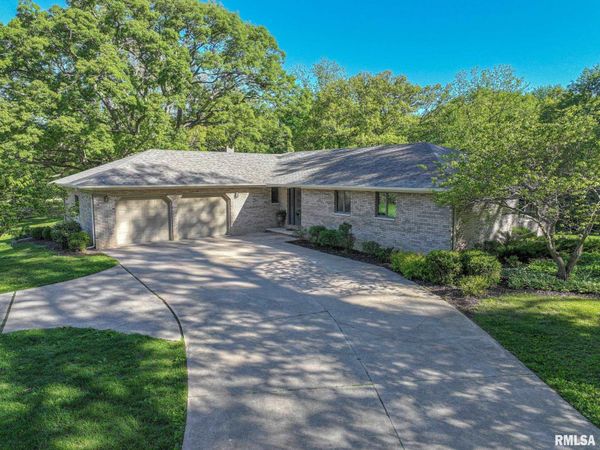 13934 CENTURY OAKS Drive, Geneseo, IL 61254