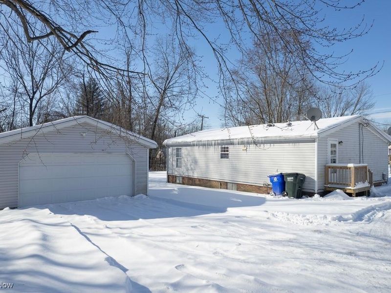 6758 Sumner Road, Ravenna, OH 44266 Photo 4