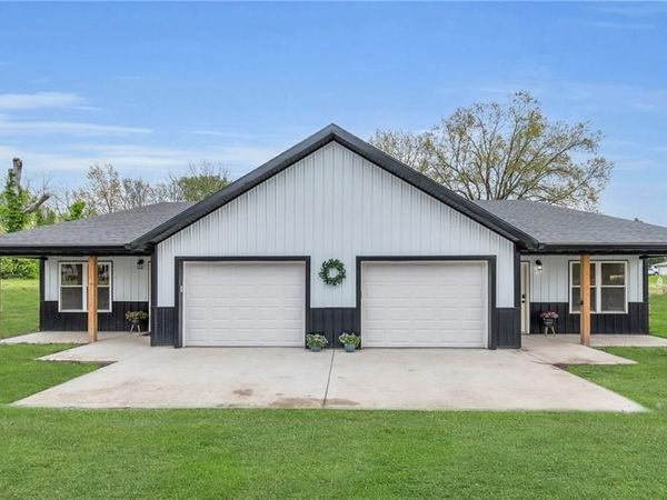 W 1/2 Lot 1 Railroad Addition Street, Hamilton, MO 64644