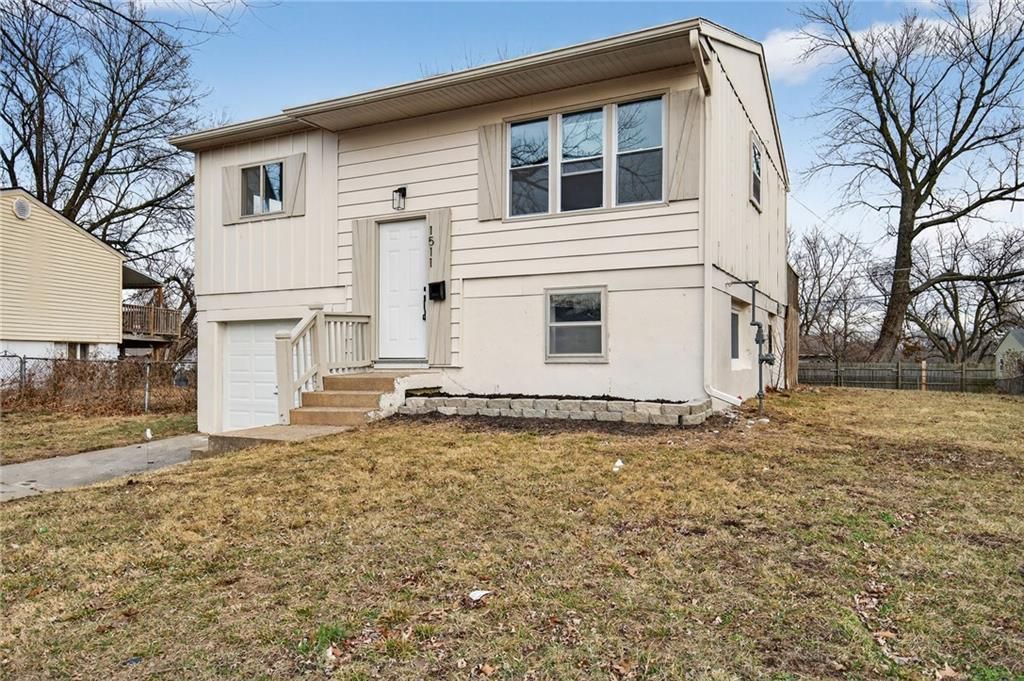 1511 Osage Trail, Independence, MO 64058 Main Photo