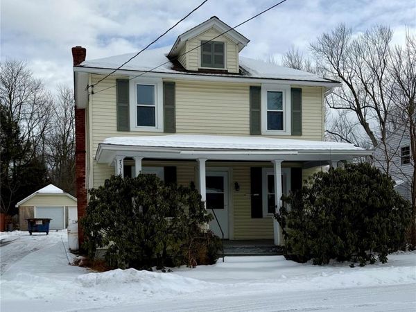 7318 S Broadway, Red Hook, NY 12571