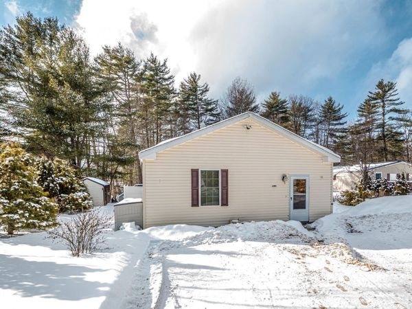 15 Lighthouse Lane, Conway, NH 03860