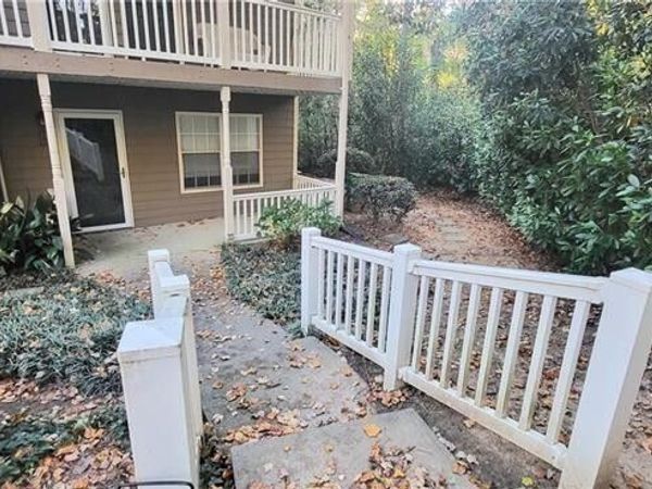 2105 N Forest Trail NE, Dunwoody, GA 30338