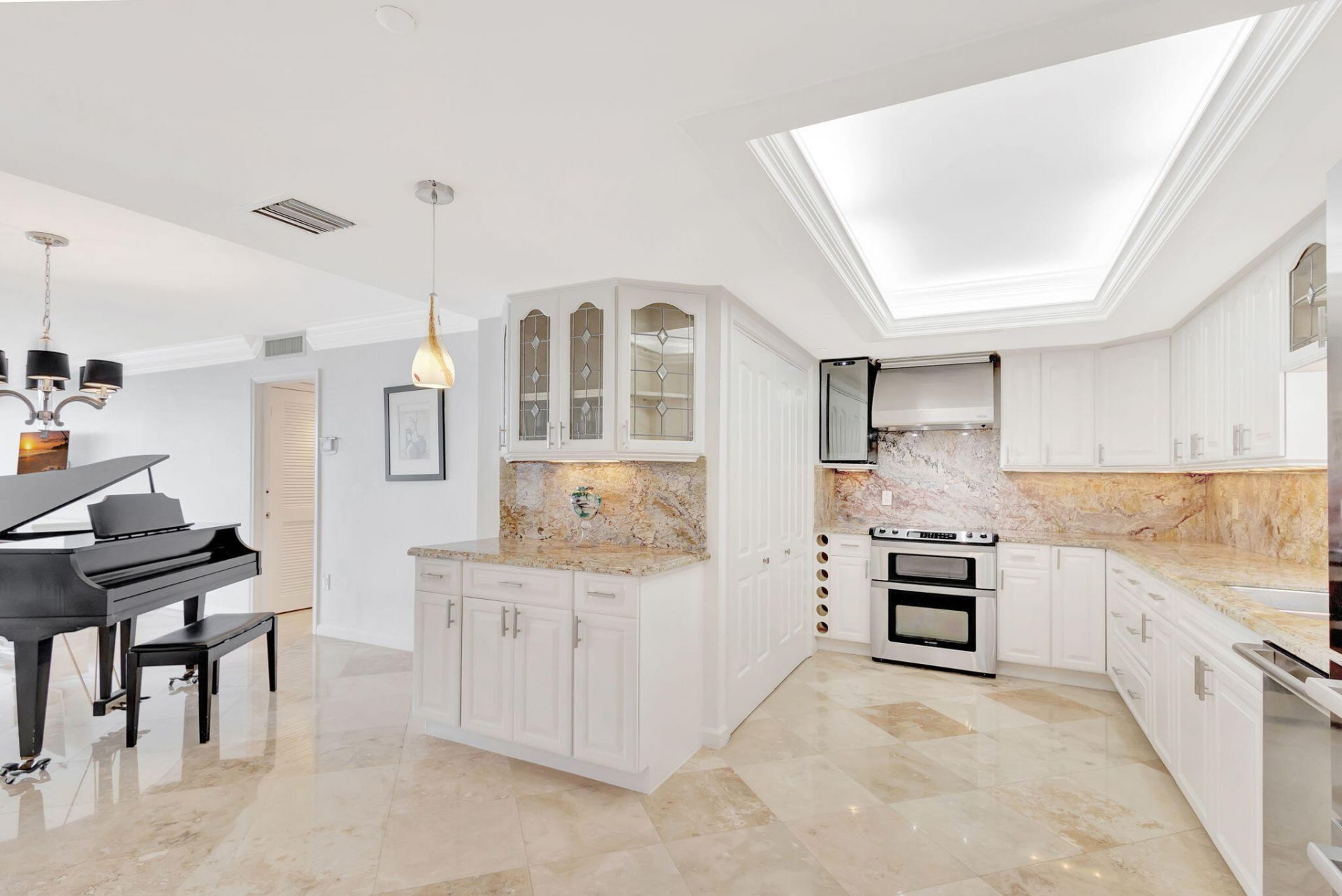 400 Beach Road, Unit 103, Tequesta, FL 33469 Photo