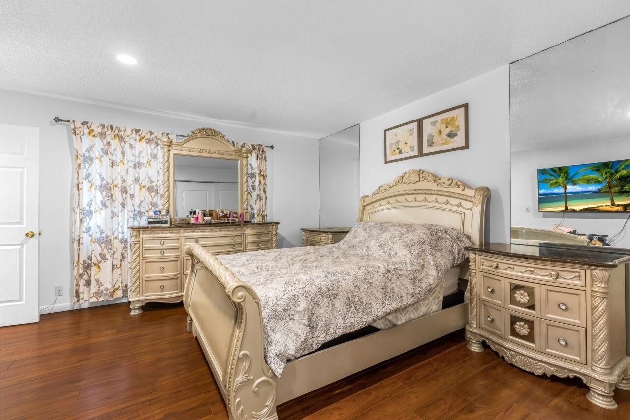 6301 N Falls Cir Drive, Unit 307, Lauderhill, FL 33319 Photo