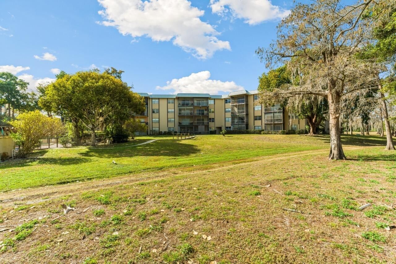 6301 N Falls Cir Drive, Unit 307, Lauderhill, FL 33319 Photo