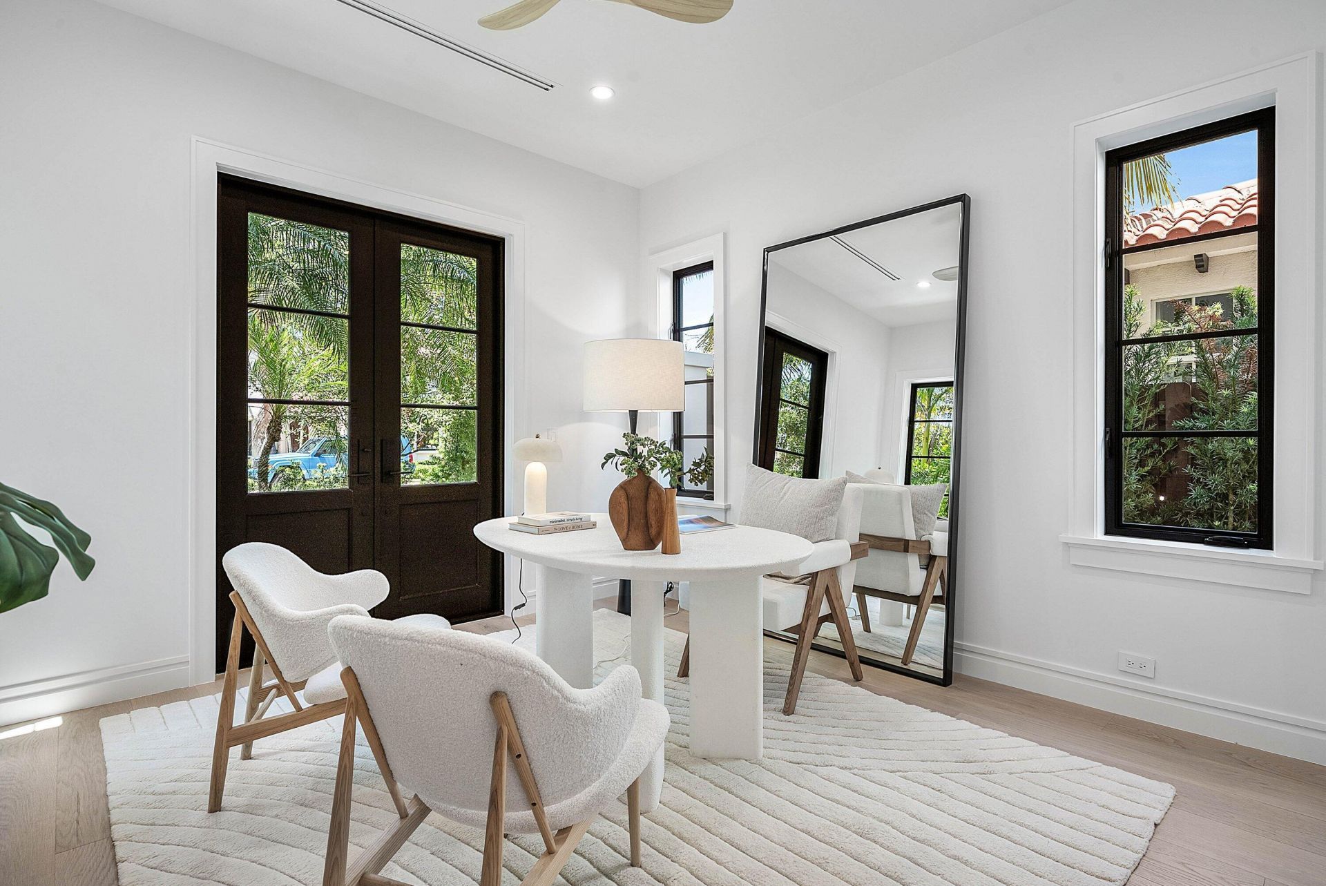 230 Pershing Way, West Palm Beach, FL 33401 Photo